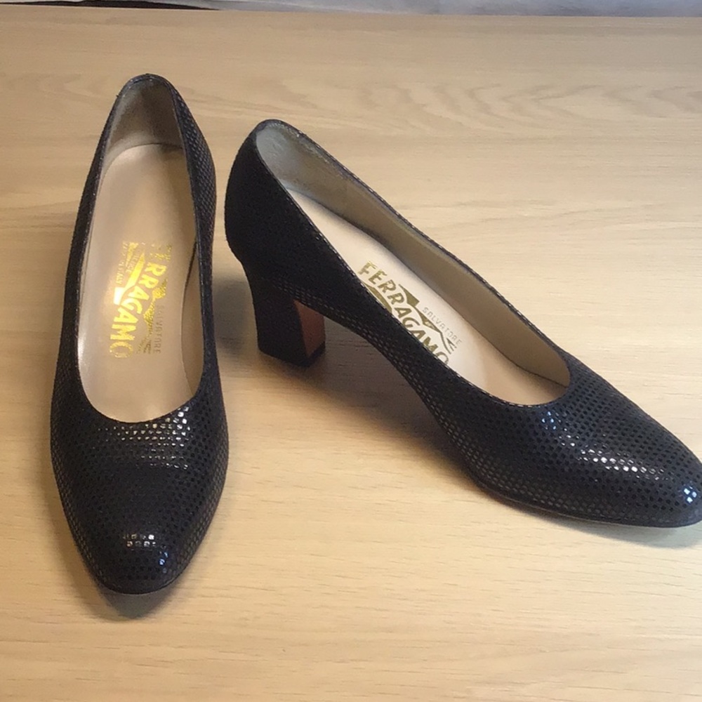 Salvatore Ferragamo Black Heels - 6.5 AA